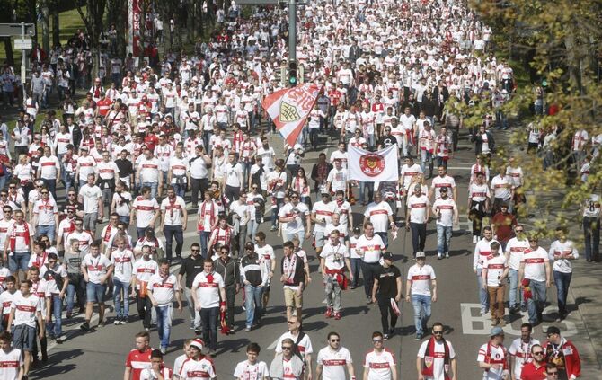 Fanmarsch Commando Cannstatt 97 VfB vs. KSC_6