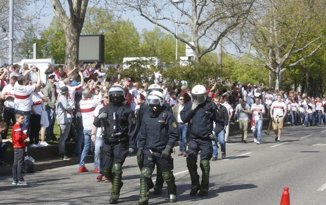 Fanmarsch Commando Cannstatt 97 VfB vs. KSC_7