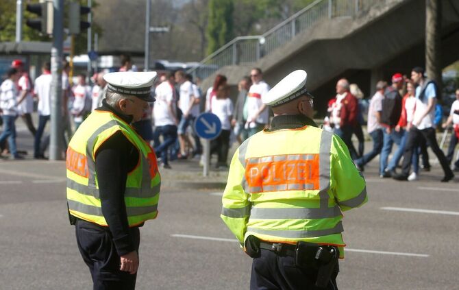 Fanmarsch Commando Cannstatt 97 VfB vs. KSC_0