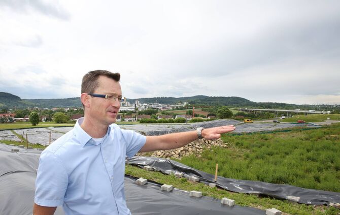 f3f2357f-5c08-4b4c-916f-44aed3d9006a.jpg_2