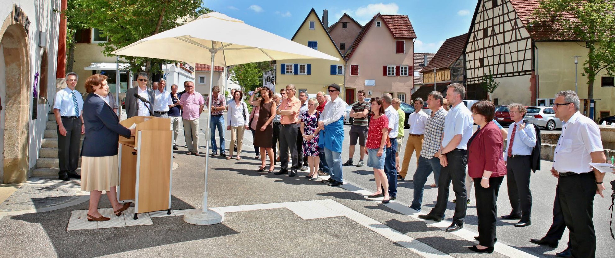 beinstein-feiert-seine-neue-ortsmitte-nachrichten-aus-waiblingen
