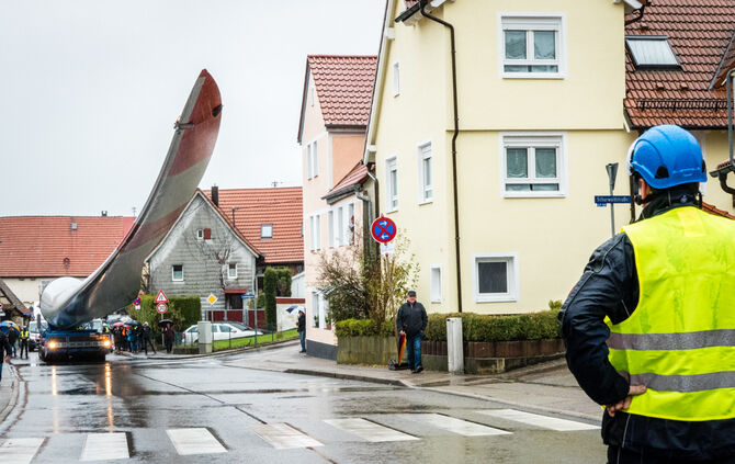 Windradtransport zur Winradbaustelle, Goldboden, Winterbach, 21.11.2017.