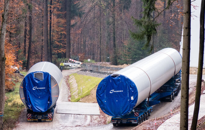 Windradtransport zur Winradbaustelle, Goldboden, Winterbach, 21.11.2017.