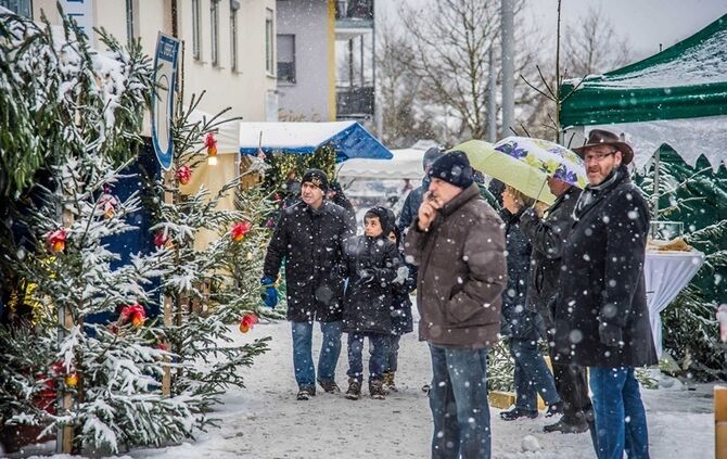 Weihnachtsmarkt in der Ortsmitte - Bild 02_1