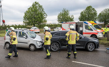 Auffahrunfall, Gotthilf-Bayh-Str., Fellbach-Schmiden, 09.06.2021.