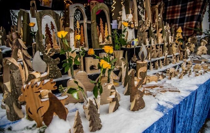 Weihnachtsmarkt in der Ortsmitte - Bild 35_33