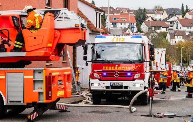 Gebäudebrand in Winnenden - Bild 22_7
