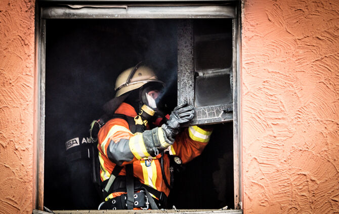 Gebäudebrand in Winnenden - Bild 21_8