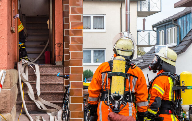 Gebäudebrand in Winnenden - Bild 12_16