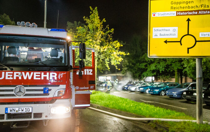 Zwei Autos ausgebrannt - Bild 14_13