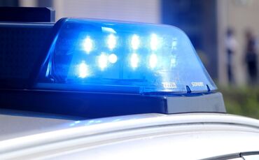 Kopie (2) von Polizei Polizeieinsatz Polizeiauto
