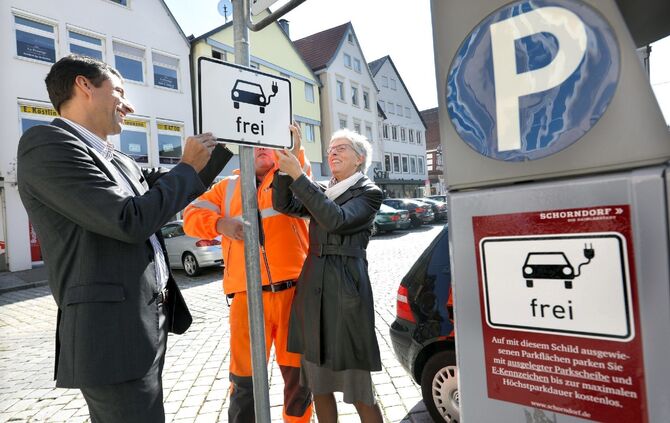 9ba51a2c-60d5-4a16-bec8-abcf8252a733.jpg_0