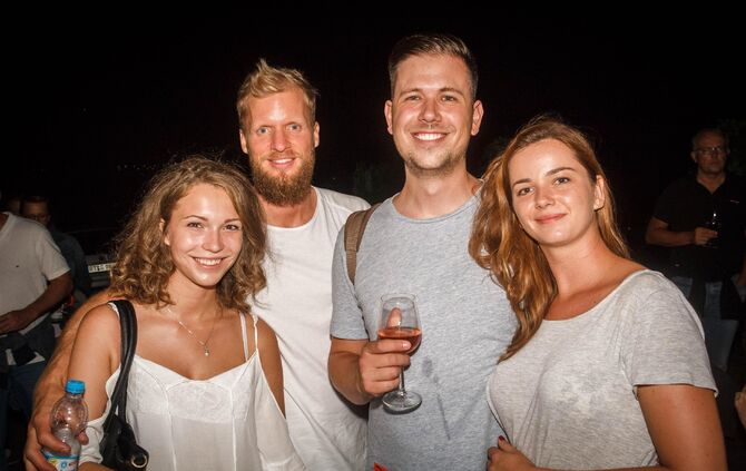 Leuchtender Weinberg zwischen Beutelsbach und Schnait_37