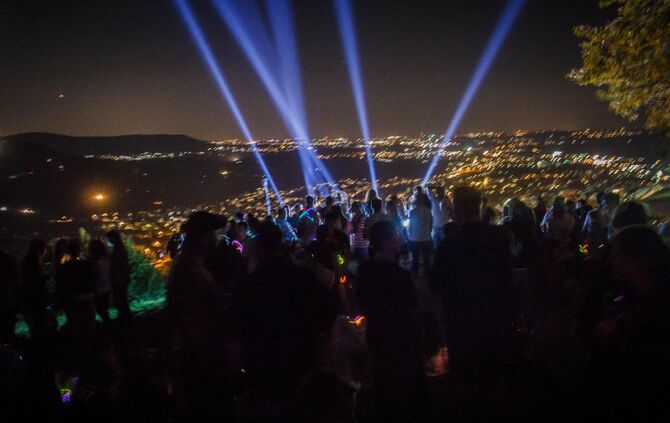 Leuchtender Weinberg zwischen Beutelsbach und Schnait_38