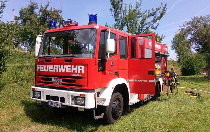 3d2d9fa4-1bd6-4ba7-9d1f-bd452396760b_15