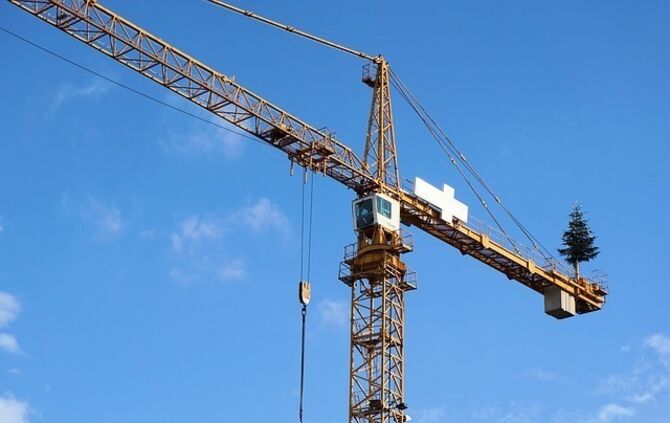Kran Baustelle Symbolbild Symbol Feature
