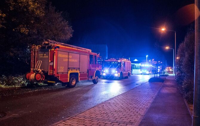 Großeinsatz wegen Salzsäure in Asperg_2
