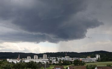 Unwetter wetter winnenden schelmenholz symbol symbolbild symbolfoto