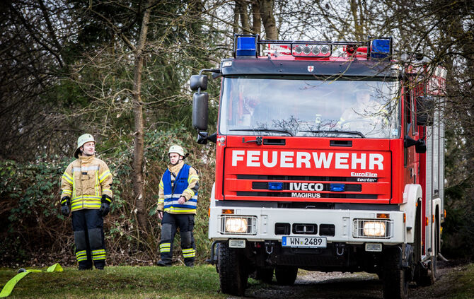 Gartenbesitzer erleidet schwere Verbrennungen - Bild 06_16