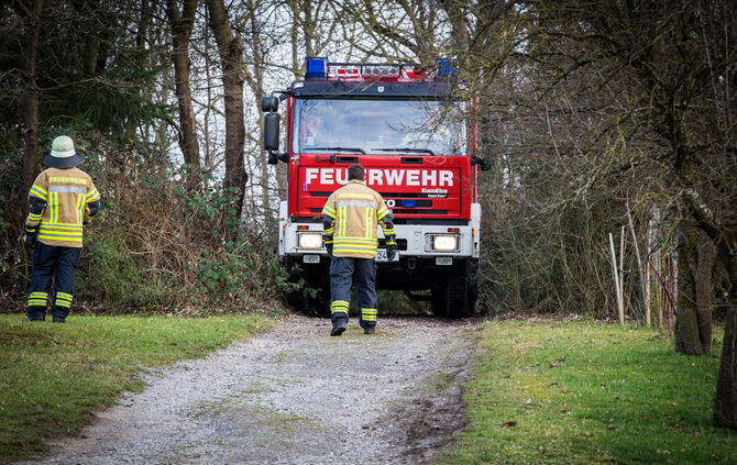 Gartenbesitzer erleidet schwere Verbrennungen - Bild 05_17