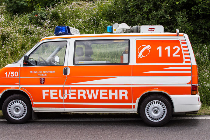 Unfall, B14, Fellbach - Waiblingen-Süd, 26.06.2021.