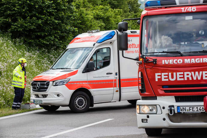 Unfall, B14, Fellbach - Waiblingen-Süd, 26.06.2021.