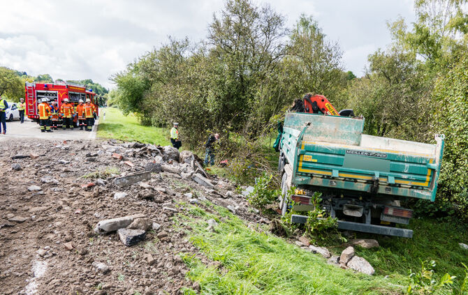 Kipplaster Unfall 18.09._7