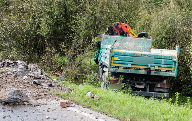 Kipplaster Unfall 18.09._8