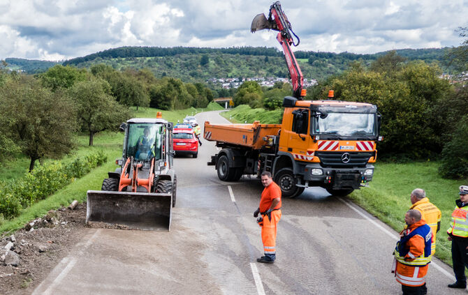 Kipplaster Unfall 18.09._10