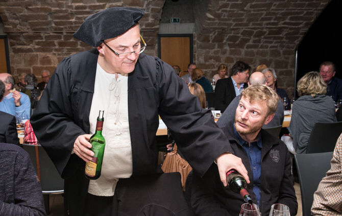 Lutherische Weinprobe - Bild 01_0