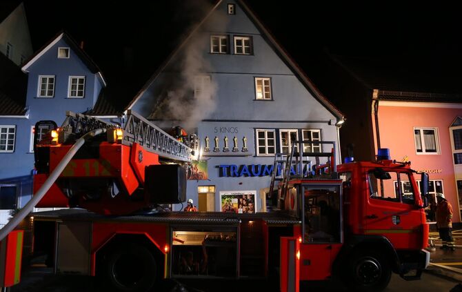 Brand im Kino in der Eduard-Breuninger-Straße