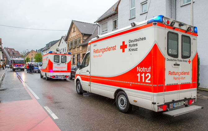 Küchenbrand - drei Verletzte - Bild 01_9