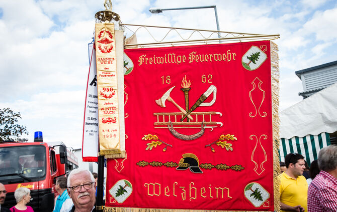 Die Feuerwehr zeigt ihr Können - Bild 33_34