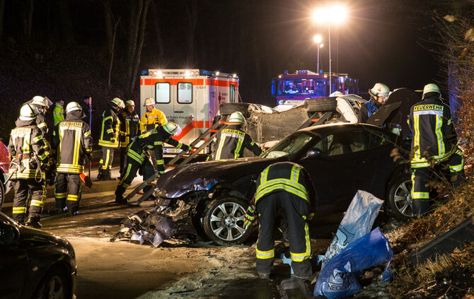 Vorfahrt übersehen - schwerer Unfall - Bild 02_14