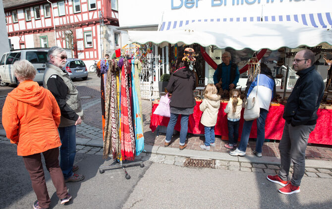 Ostermarkt füllt die Innenstadt - Bild 06_6