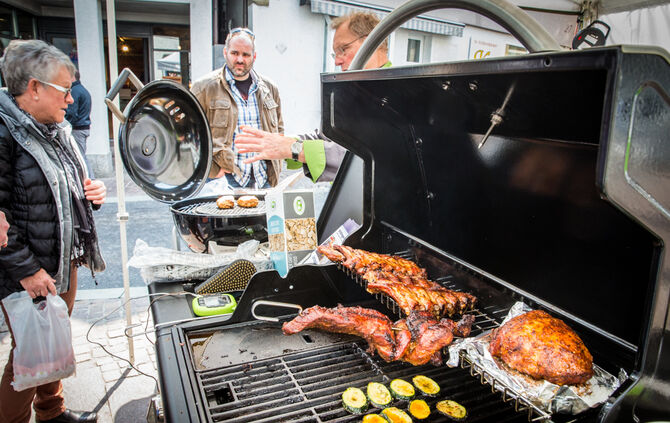 Ostermarkt füllt die Innenstadt - Bild 14_14