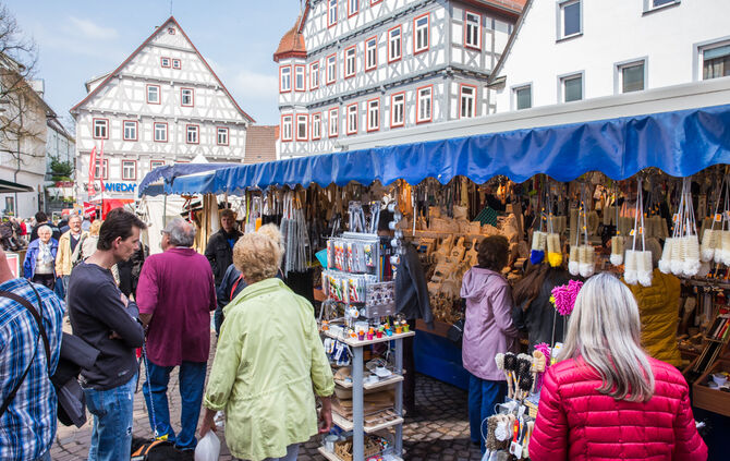 Ostermarkt füllt die Innenstadt - Bild 24_24