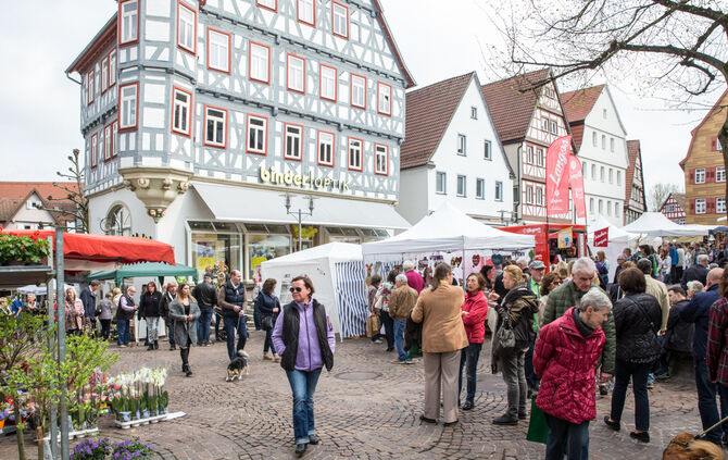 Ostermarkt füllt die Innenstadt - Bild 25_25