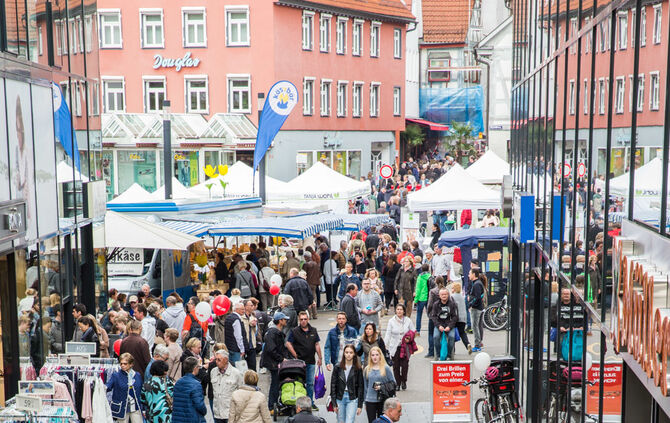 Ostermarkt füllt die Innenstadt - Bild 62_61