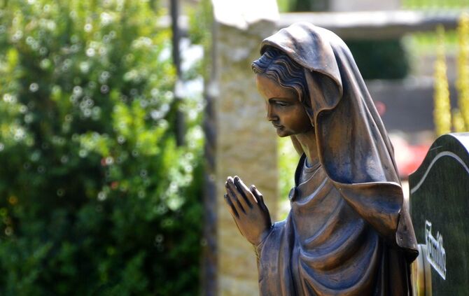 Symbolbild Friedhof_0