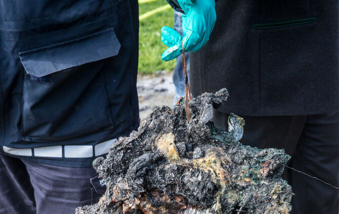 Wohncontainerbrand - Bild 15_17