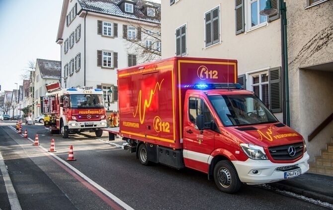 Keller der Kunstschule 5 Meter unter Wasser - Feuerwehr muss abpumpen - Bild 01_0