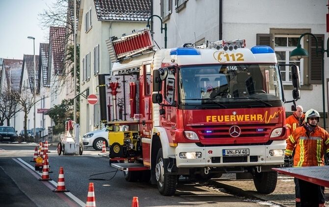 Keller der Kunstschule 5 Meter unter Wasser - Feuerwehr muss abpumpen - Bild 02_1