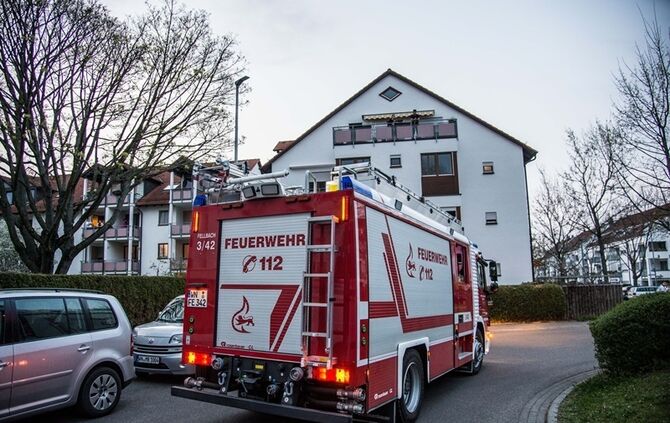 Essen auf dem Herd ruft Feuerwehr auf den Plan - 1 Verletzter - Bild 09_7