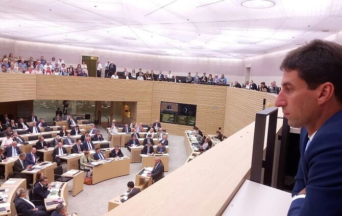 Schorndorfs OB Matthias Klopfer im Landtag._0