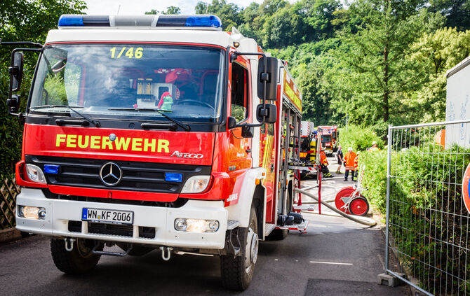 Brand in Chemiewerk - Bild 12_7