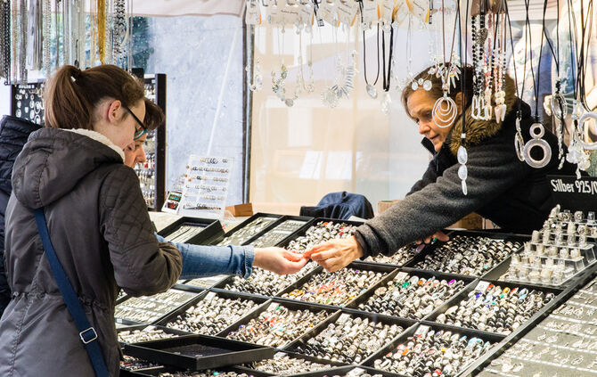 Stadtmarkt trotzt dem Wetter - Bild 21_21