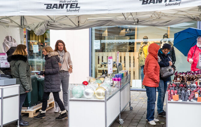 Stadtmarkt trotzt dem Wetter - Bild 22_22