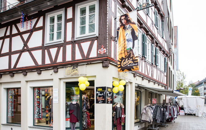 Stadtmarkt trotzt dem Wetter - Bild 25_25