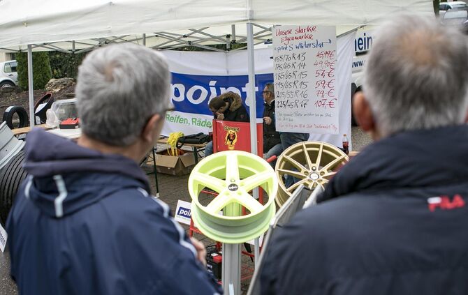 GroÃer TrÃ¶delmarkt in PlÃ¼derhausen_10